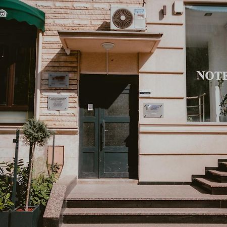Bloom Suites Priština Exteriér fotografie