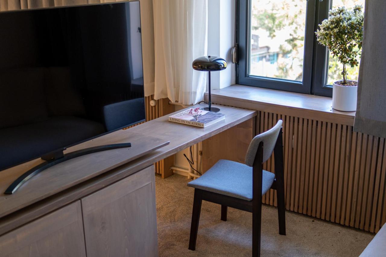 Bloom Suites Priština Exteriér fotografie